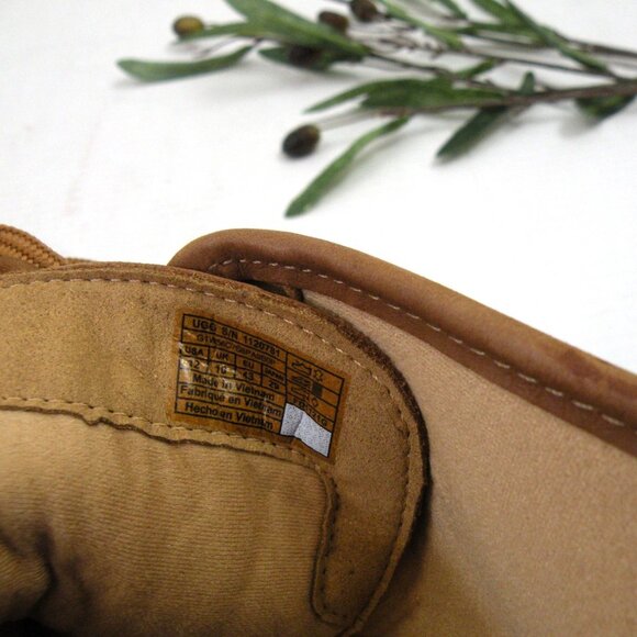 Worn Once! UGG Hapsburg Lace/Zipper Boots Womens Size 12 - Picture 8 of 10